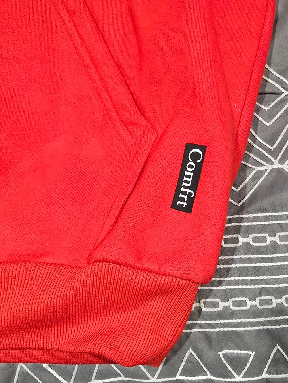 Comfrt Unisex Hoodie In Red Size Medium - Picture 2 of 7